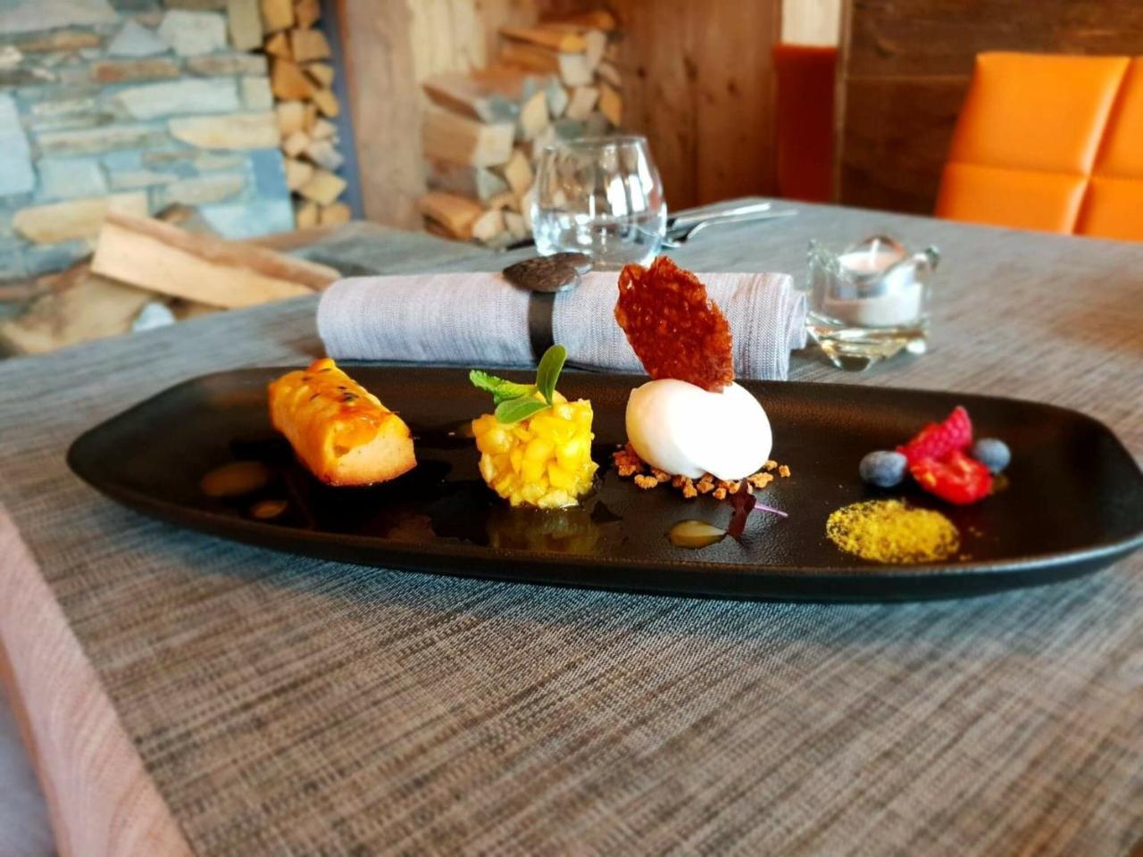 Hotel Spa L'Oxygene 瓦尔莫雷尔 外观 照片